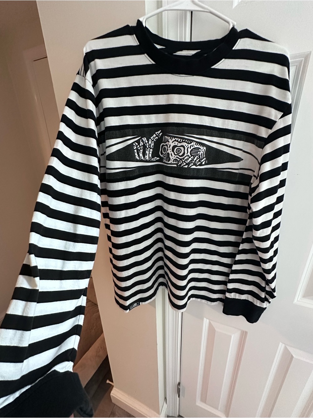 Sketchy Tank “The Lurker” LS tee